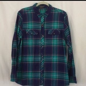 Eddie Bauer Woman’s flannel shirt Classic Fit Green Blue Teal size S
